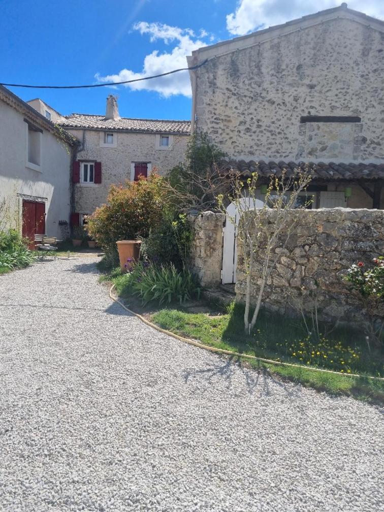 Entre Ventoux Et Luberon Chambre D'Hote ソー・ドゥ・ヴォクリューズ エクステリア 写真